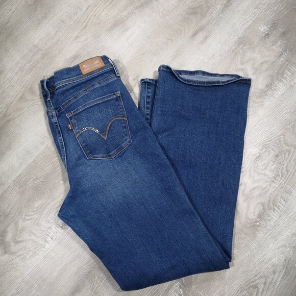 Levi's Ladies 512 Perfectly Slimming Bootcut Medium Wash Blue Jeans - Picture 8 of 11